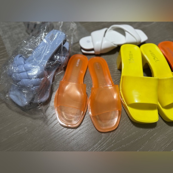 Sandals - Picture 3 of 5